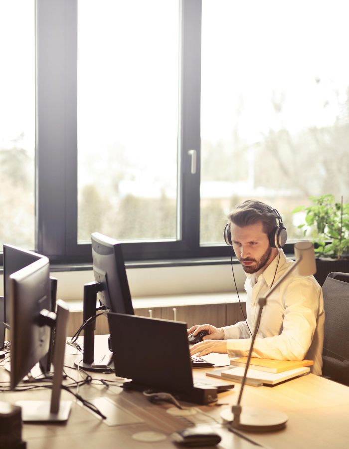 A Fast & Friendly Helpdesk